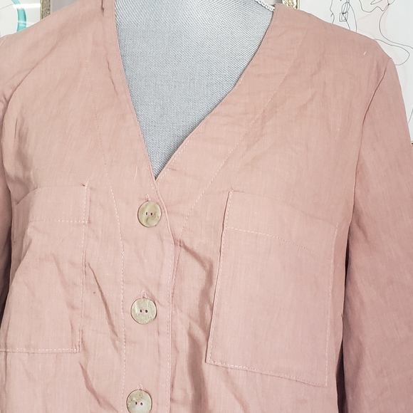 Light pink blouse - Picture 3 of 6